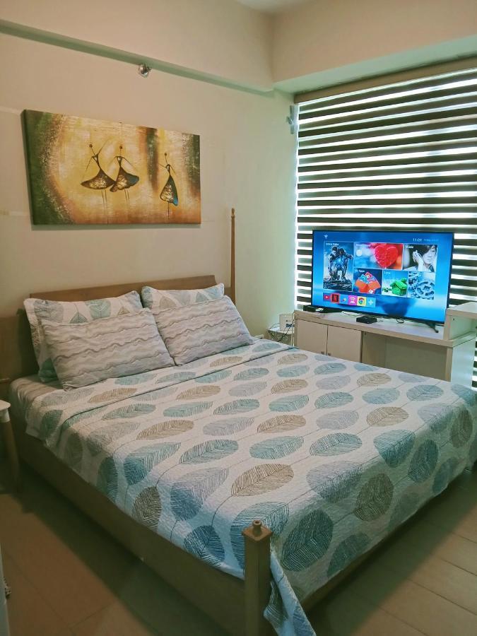 Henry'S Newport Condotel Pasay Exterior foto
