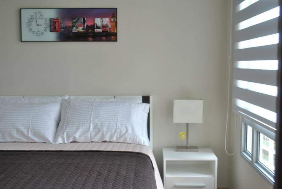 Henry'S Newport Condotel Pasay Exterior foto